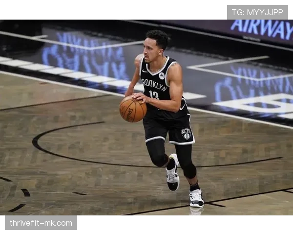 克罗斯状态回暖引热议，赛场表现重燃球迷期待