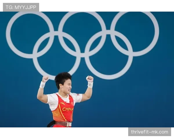 侯志慧真是说让人想不到，训练场上铁人，下了场却能这么宠孩子？